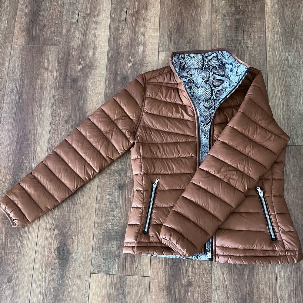 Warm Brown Quilted Puffer Coat with Stand-Up Collar
